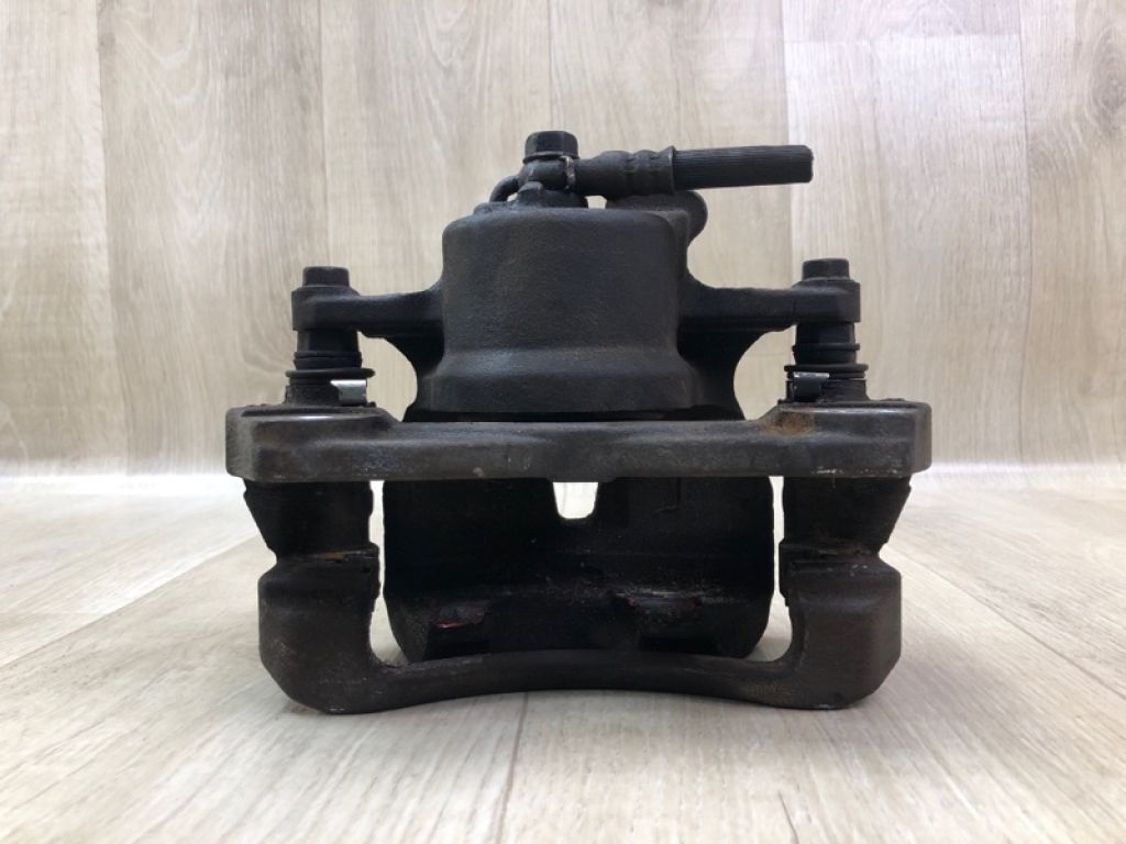 47730-02400 | Супорт гальмівний передн. прав. TOYOTA COROLLA 150 06-13 - Фото 3