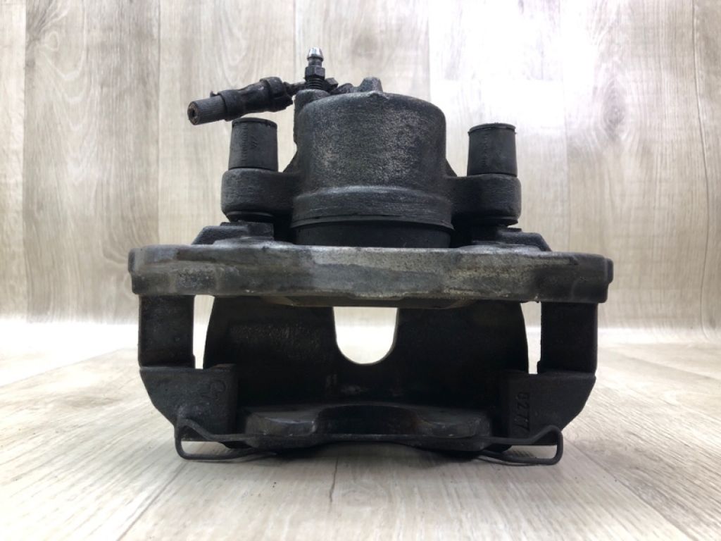 CV6Z-2B121-A | Супорт гальмівний передн. лів. FORD FOCUS 10-18 - Фото 3