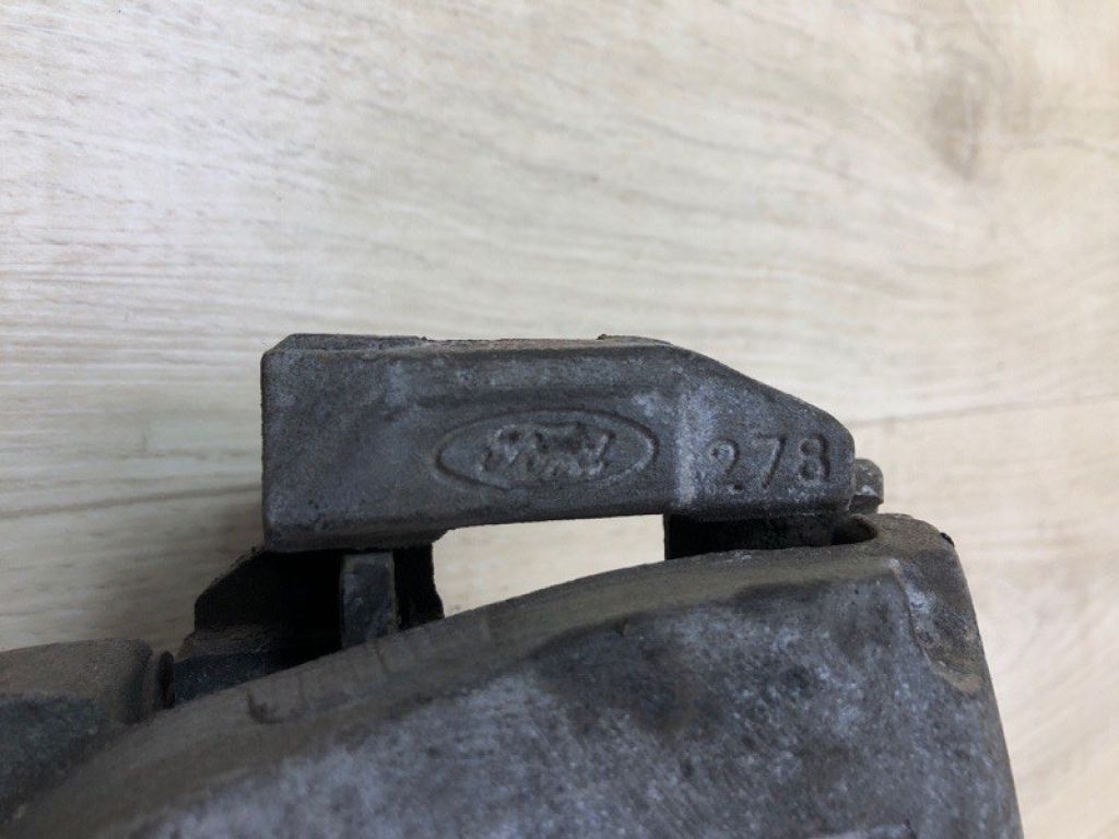 CV6Z-2B121-A | Супорт гальмівний передн. лів. FORD FOCUS 10-18 - Фото 5