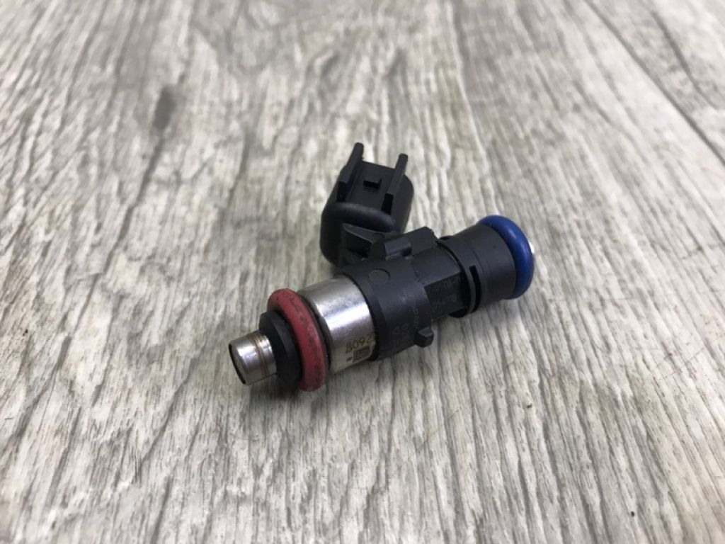 CY01-13-250 | Форсунка паливна MAZDA CX-9 06-16