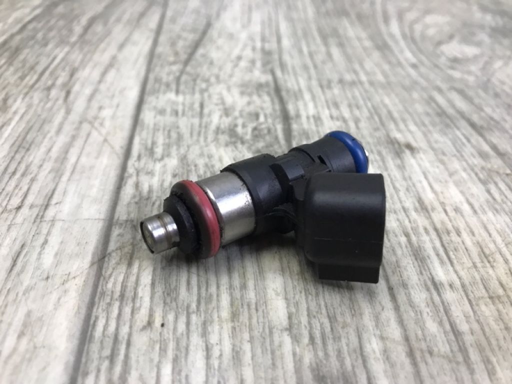 CY01-13-250 | Форсунка паливна MAZDA CX-9 06-16