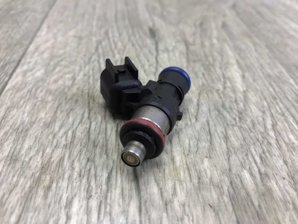 CY01-13-250 | Форсунка паливна MAZDA CX-9 06-16