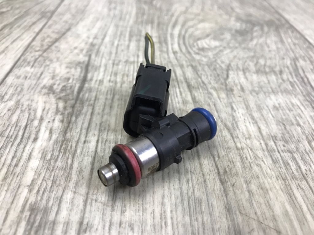 CY01-13-250 | Форсунка топливная MAZDA CX-9 06-16