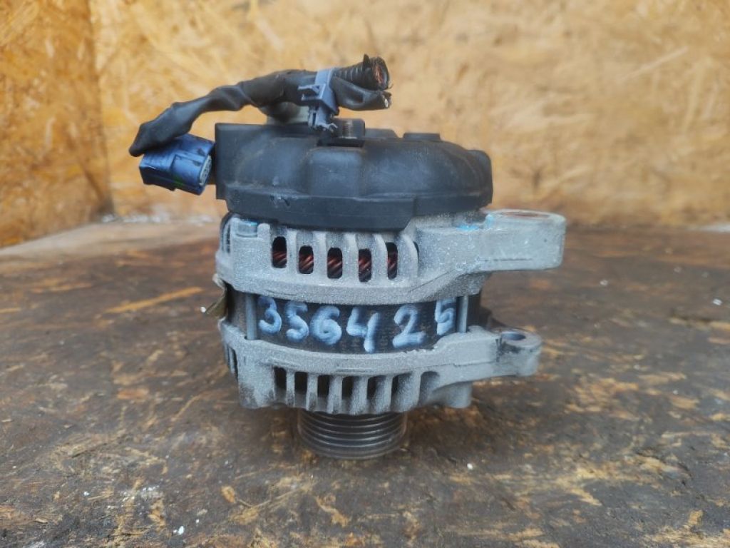 06311-R40-505RM | Генератор HONDA ACCORD CU8 / TSX 08-14