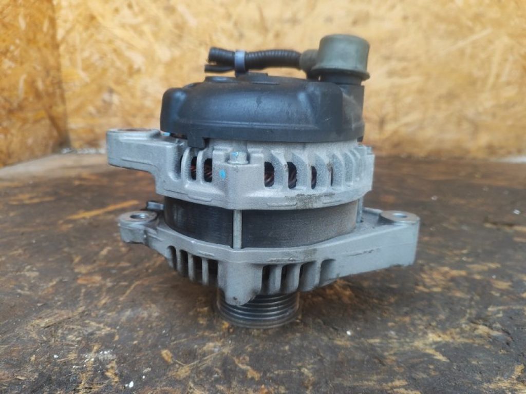 06311-R40-505RM | Генератор HONDA ACCORD CU8 / TSX 08-14 - Фото 3