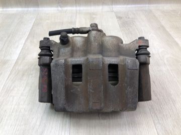 Супорт гальмівний передн. прав. TOYOTA VENZA 09-16