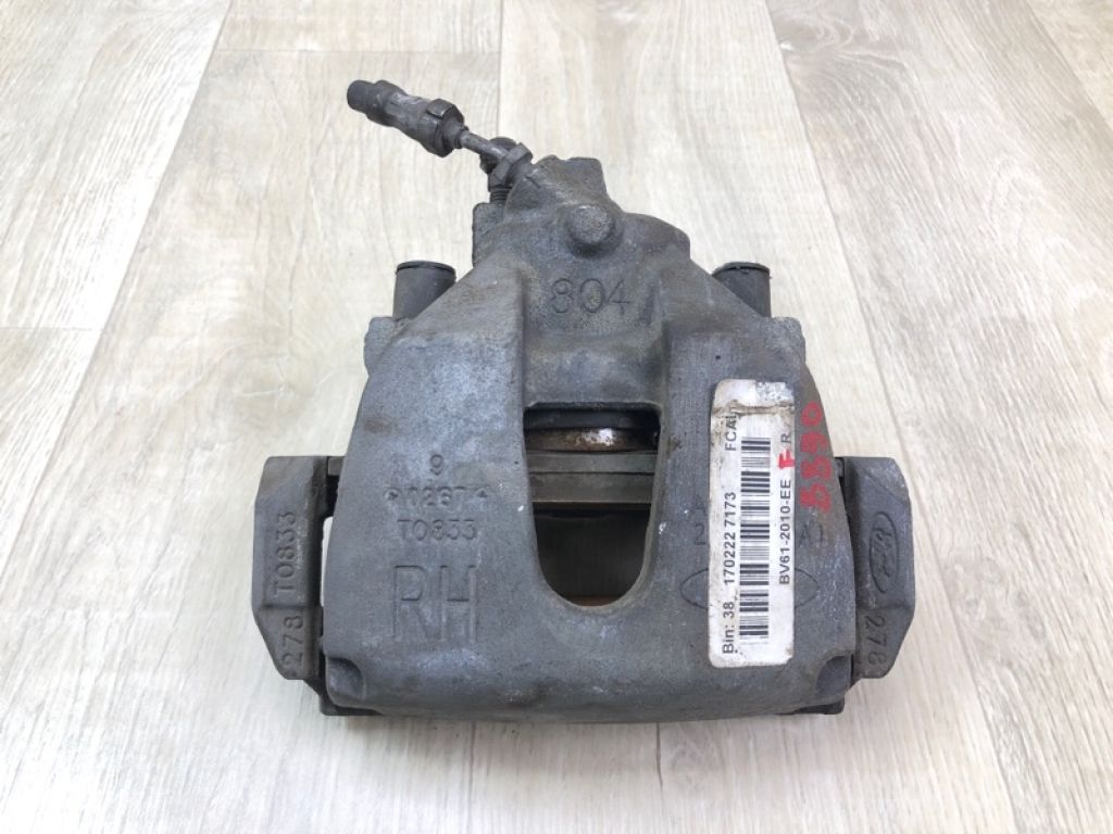 CV6Z-2B120-A | Супорт гальмівний передн. прав. FORD FOCUS 10-18