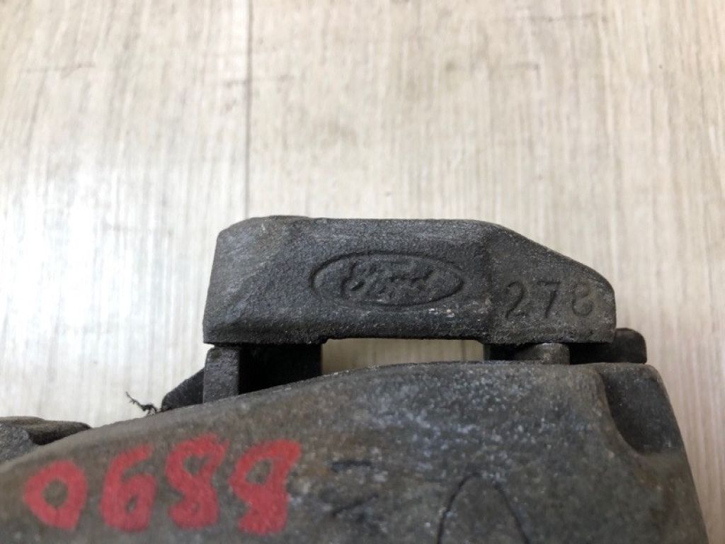 CV6Z-2B120-A | Супорт гальмівний передн. прав. FORD FOCUS 10-18 - Фото 5