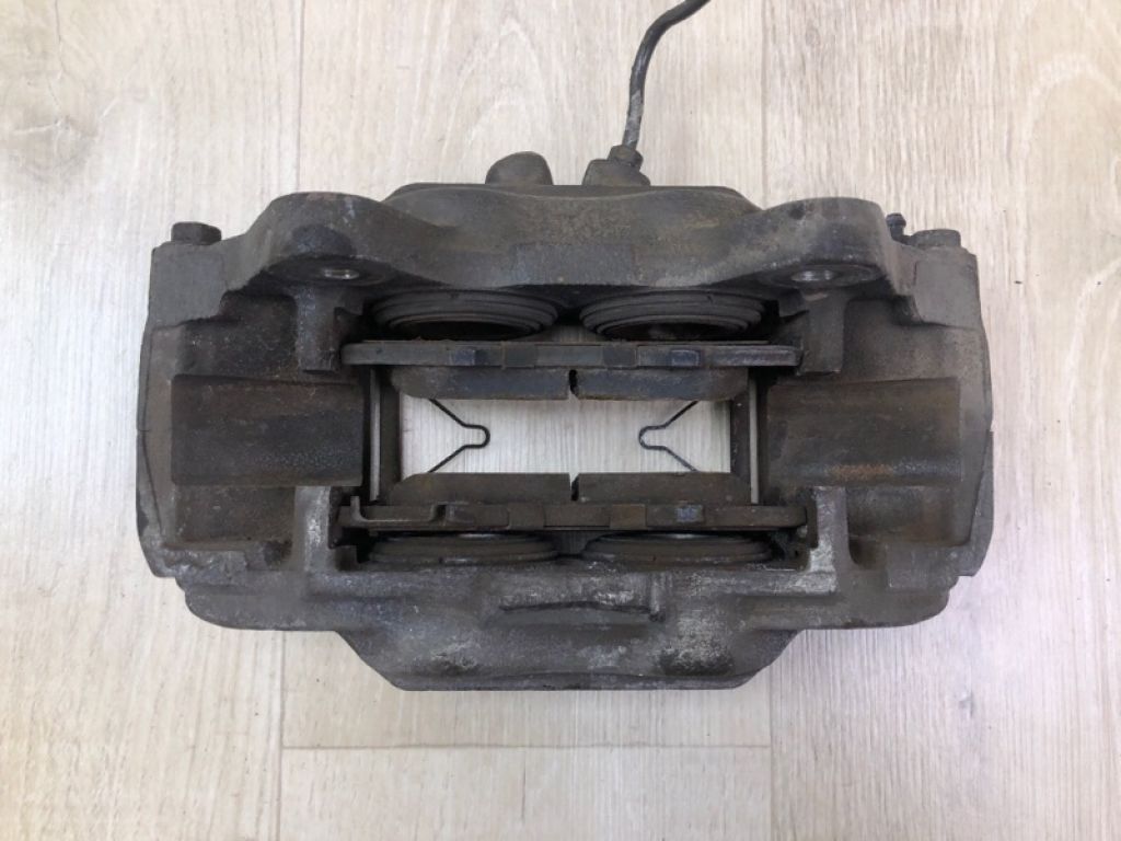 47750-04092 | Супорт гальмівний передн. лів. TOYOTA TACOMA 05-15 - Фото 2