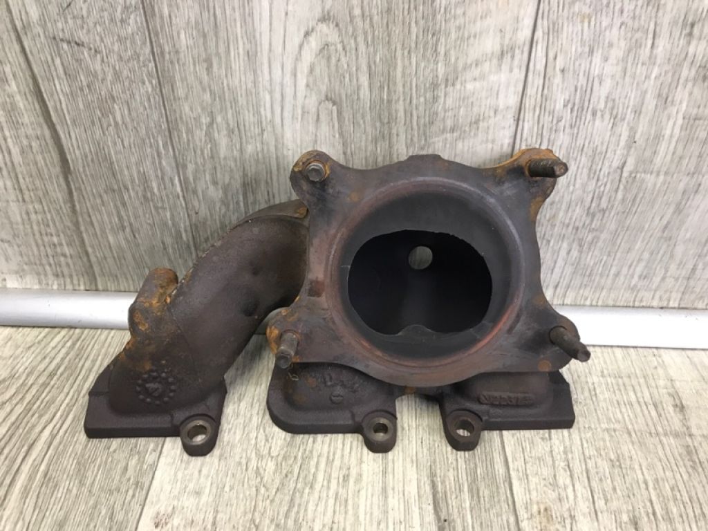 CY01-13-451A | Колектор випускний прав. MAZDA CX-9 06-16 - Фото 2