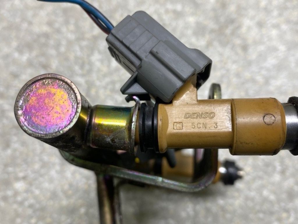 16611AA680 | Форсунка паливна SUBARU FORESTER SG 02-07 - Фото 7