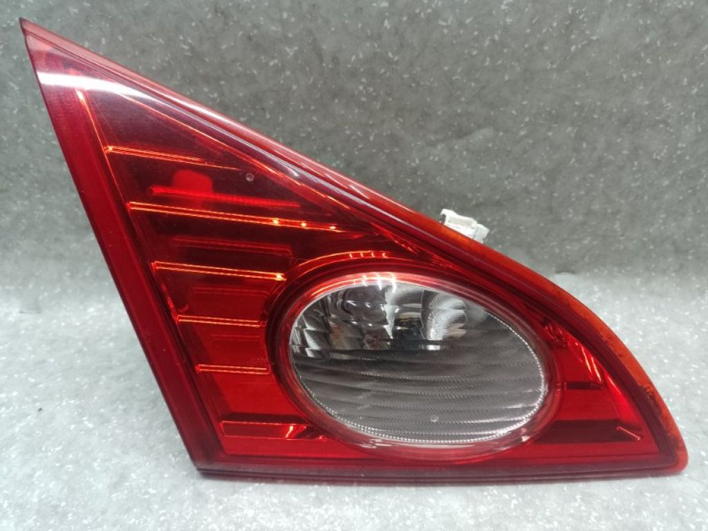 26545-1AA1A | Ліхтар внутрішній лів. NISSAN MURANO Z51 07-14