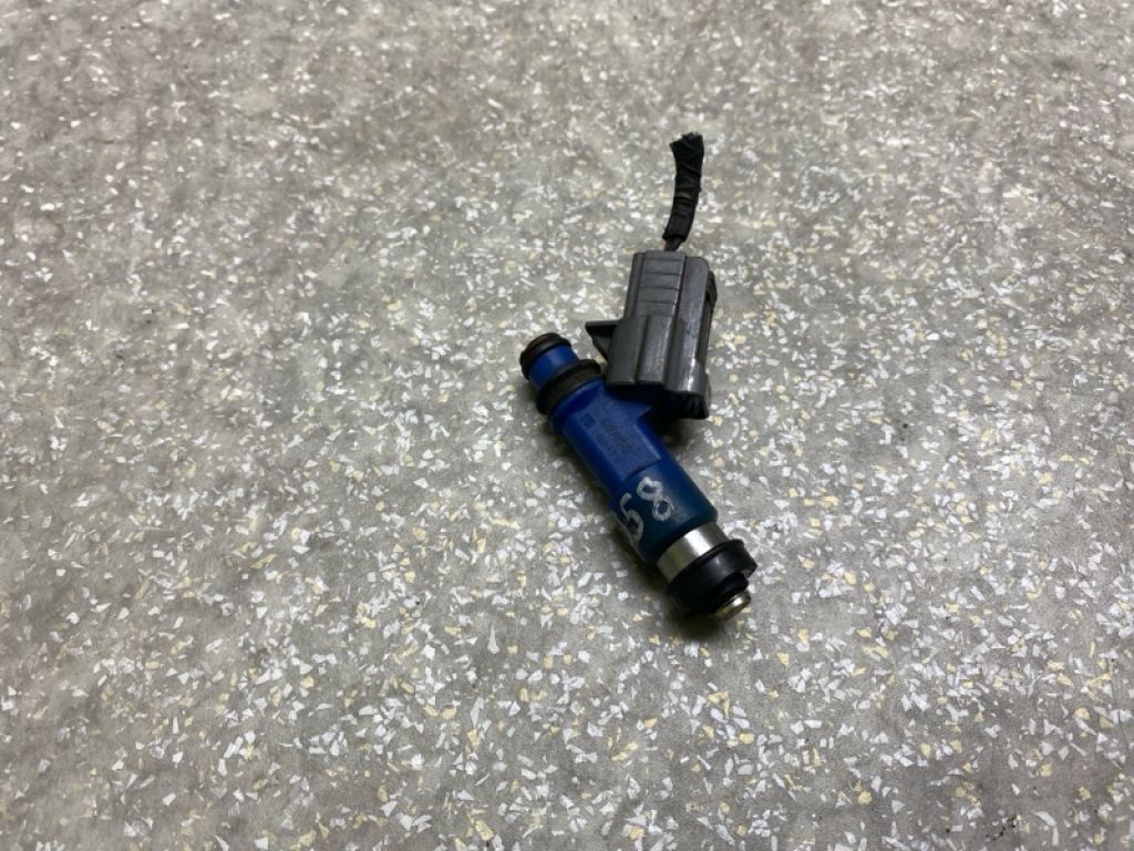 16611AA72A | Форсунка паливна SUBARU OUTBACK 03-09 BP - Фото 2