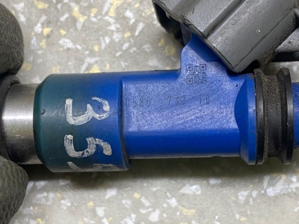 16611AA72A | Форсунка паливна SUBARU OUTBACK 03-09 BP - Фото 3