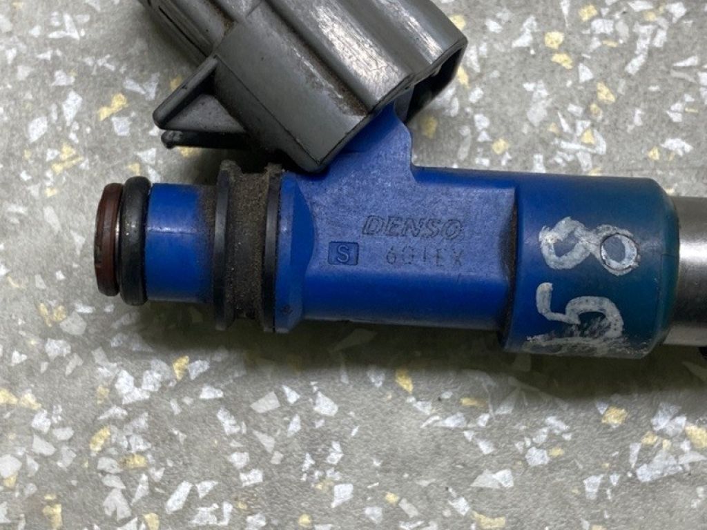 16611AA72A | Форсунка паливна SUBARU OUTBACK 03-09 BP - Фото 4