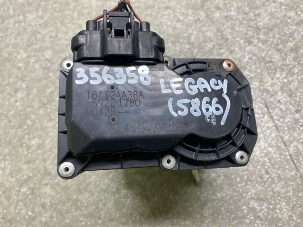 16112AA38A | Дроссельная заслонка SUBARU LEGACY BN 14-18 - Фото 4