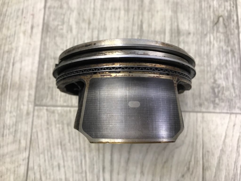 8M8E-6K100-GA | поршень MAZDA CX-9 06-16 - Фото 4