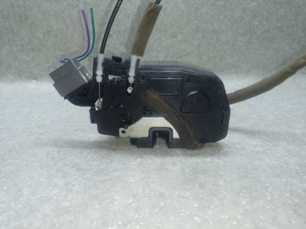 82500-1AA0A | Замок двері задн. прав. NISSAN MURANO Z51 07-14 - Фото 2