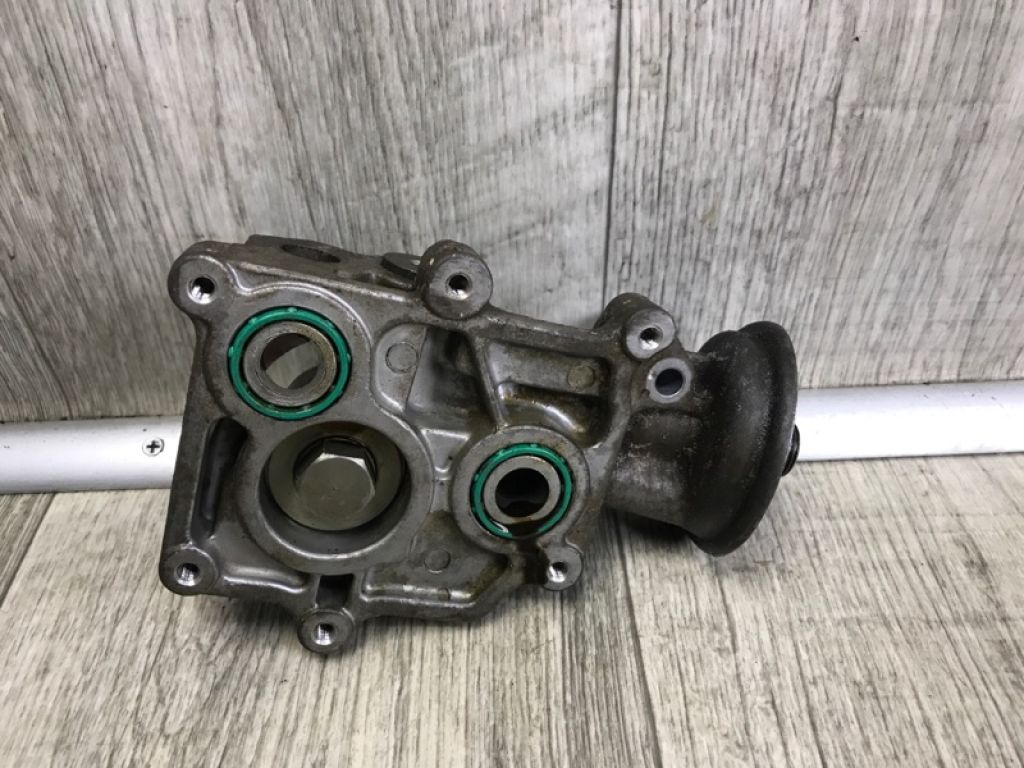 CA02-14-310 | Кронштейн масляного фільтра MAZDA CX-9 06-16 - Фото 3