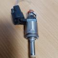 PE01-13-250B | Форсунка топливная MAZDA 3 BL 09-13