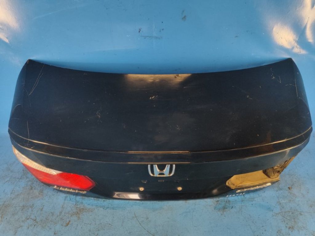 68500-T2F-A30ZZ | Кришка багажника HONDA ACCORD CR 13-18 - Фото 2