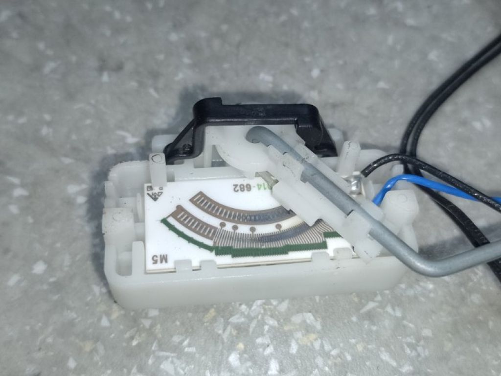 25060-CA00A | Датчик рівня палива NISSAN MURANO Z51 07-14 - Фото 3