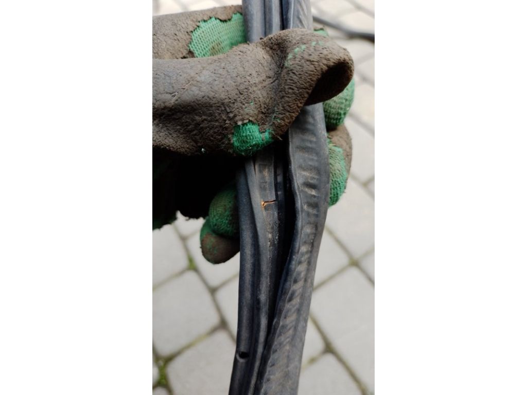 Уплотнитель двери FORD FUSION 14- - Фото 4