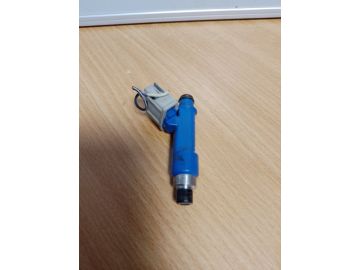 Форсунка топливная TOYOTA AVENSIS 03-08