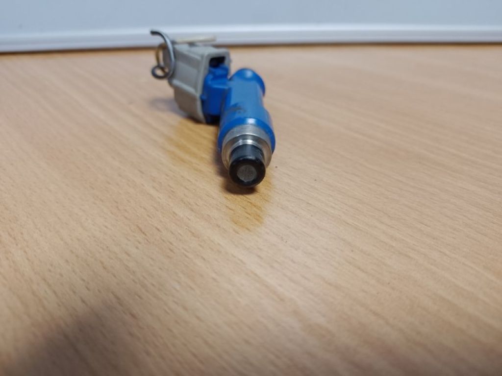 23209-0D050 | Форсунка паливна TOYOTA AVENSIS 03-08 - Фото 3