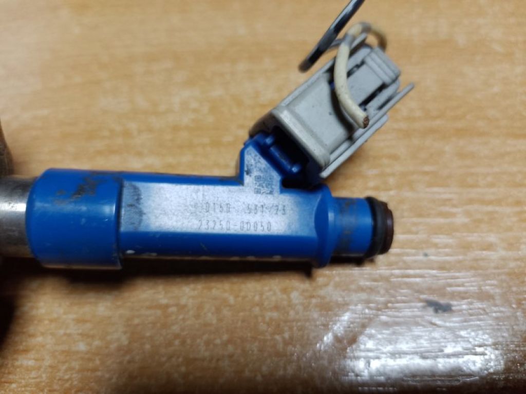 23209-0D050 | Форсунка паливна TOYOTA AVENSIS 03-08 - Фото 4