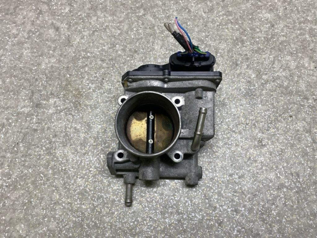 16112AA180 | Дросельна заслінка SUBARU FORESTER SG 02-07