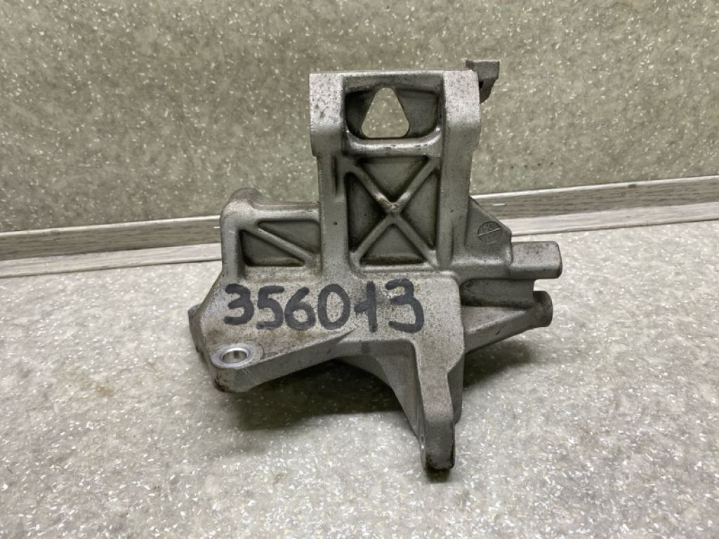 73611FG000 | Кронштейн компресора кондиціонера SUBARU FORESTER SH 07-12 - Фото 2