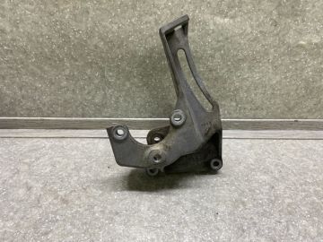 Кронштейн насоса гідропідсилювача керма SUBARU FORESTER SG 02-07