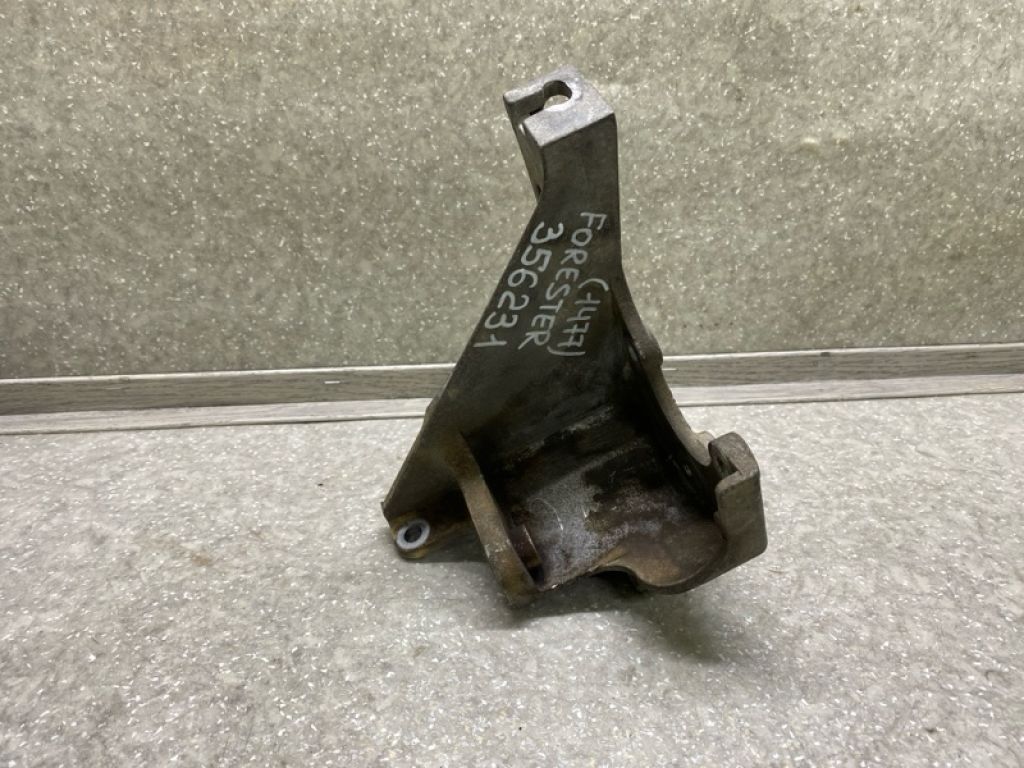 22870AA110 | Кронштейн насоса гідропідсилювача керма SUBARU FORESTER SG 02-07 - Фото 2