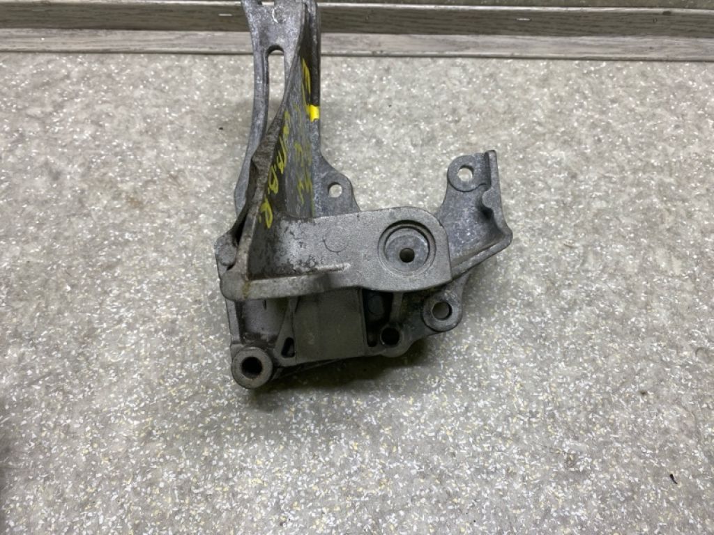 22870AA230 | Кронштейн насоса гідропідсилювача керма SUBARU LEGACY 09-15 BM - Фото 3