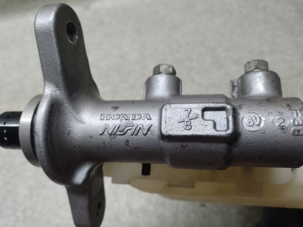 46100-TP6-A12 | Головний гальмівний циліндр ACURA TLX 14-17 - Фото 6