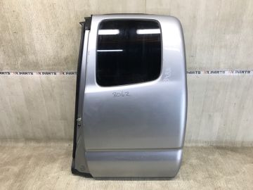 Двері задн. лів. TOYOTA TACOMA 05-15