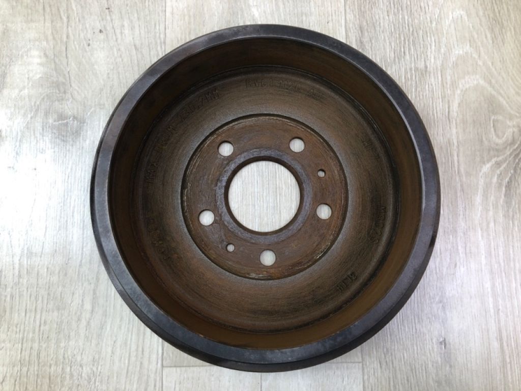 BV6Z-1126-A | Тормозной барабан FORD FOCUS 10-18 - Фото 3