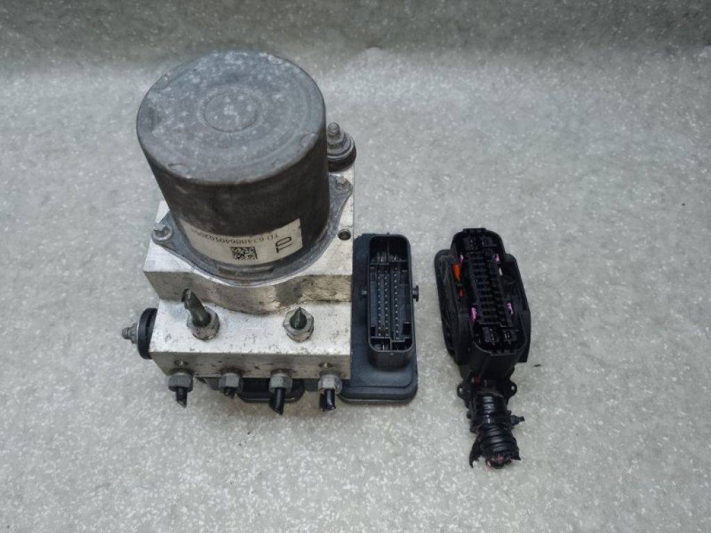 57111-TZ4-A11 | Блок антиблокувальної системи ACURA TLX 14-17