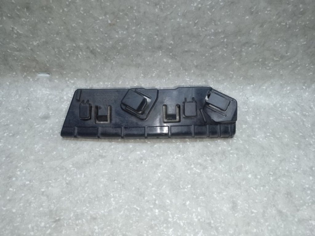 71505-TZ3-A00 | Кронштейн заднього бампера прав. ACURA TLX 14-17