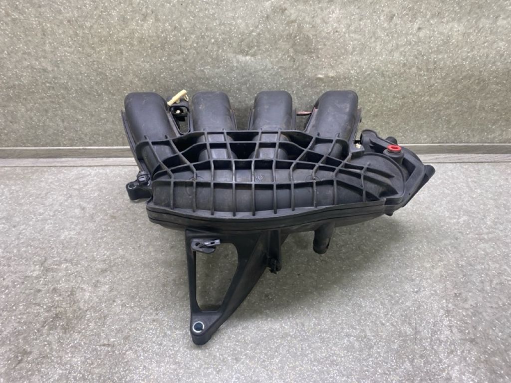 CP9Z-9424-D | Коллектор впускной FORD FOCUS 10-18 - Фото 4