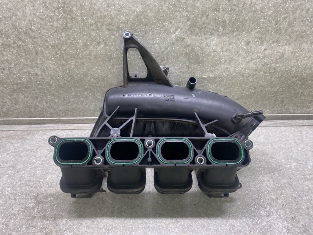 CP9Z-9424-D | Коллектор впускной FORD FOCUS 10-18 - Фото 5