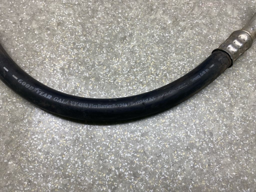 BV6Z-19D742-F | Трубка кондиционера FORD FOCUS 10-18 - Фото 3