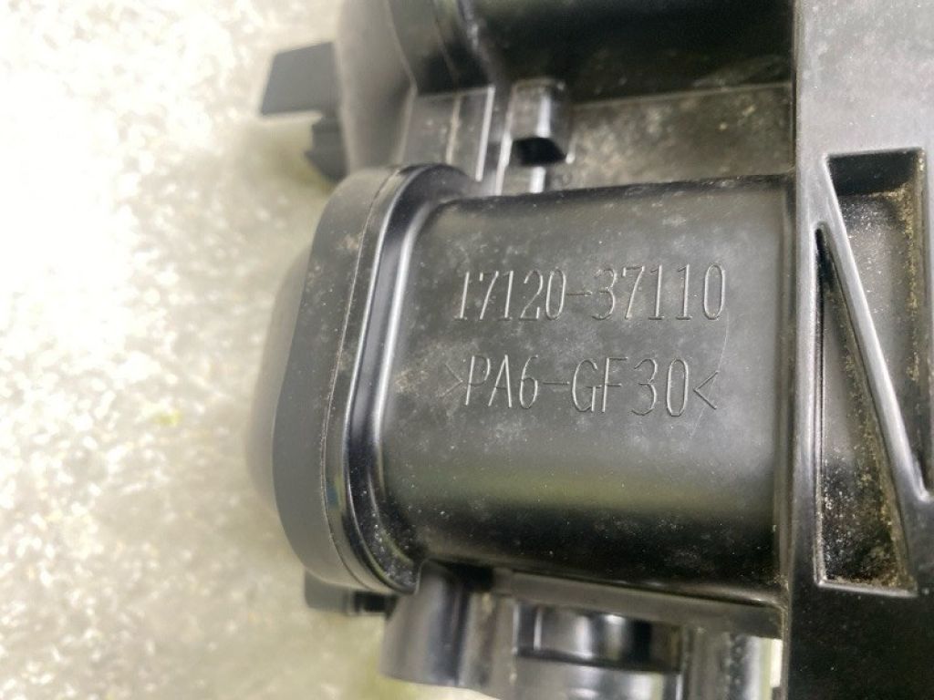 17120-37110 | Колектор впускний TOYOTA PRIUS 16- - Фото 7