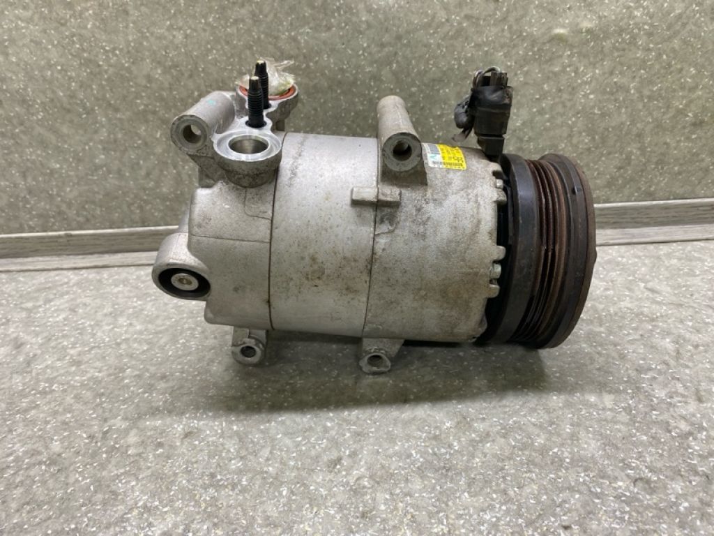 BV6Z-19703-B | Компрессор кондиционера FORD FOCUS 10-18 - Фото 3