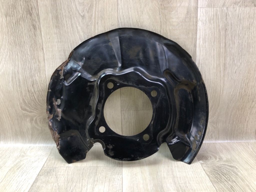 4778204040 | Захист гальмівного диска передн. лів. TOYOTA TACOMA 05-15