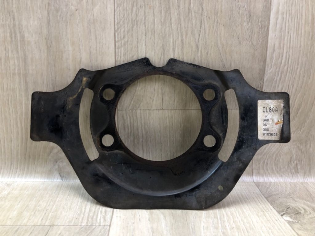 411519Y000 | Захист гальмівного диска передн. прав. INFINITI FX S50 03-08