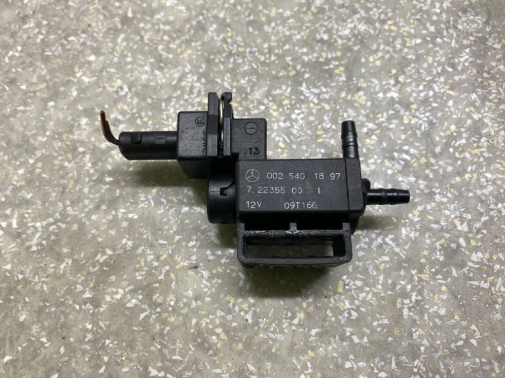 A 002 540 18 97 | Клапан электромагнитный (вакуумный) MERCEDES GL-CLASS X164 06-12 - Фото 2