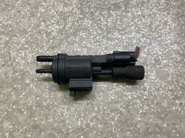 Клапан электромагнитный (вакуумный) MERCEDES GL-CLASS X164 06-12