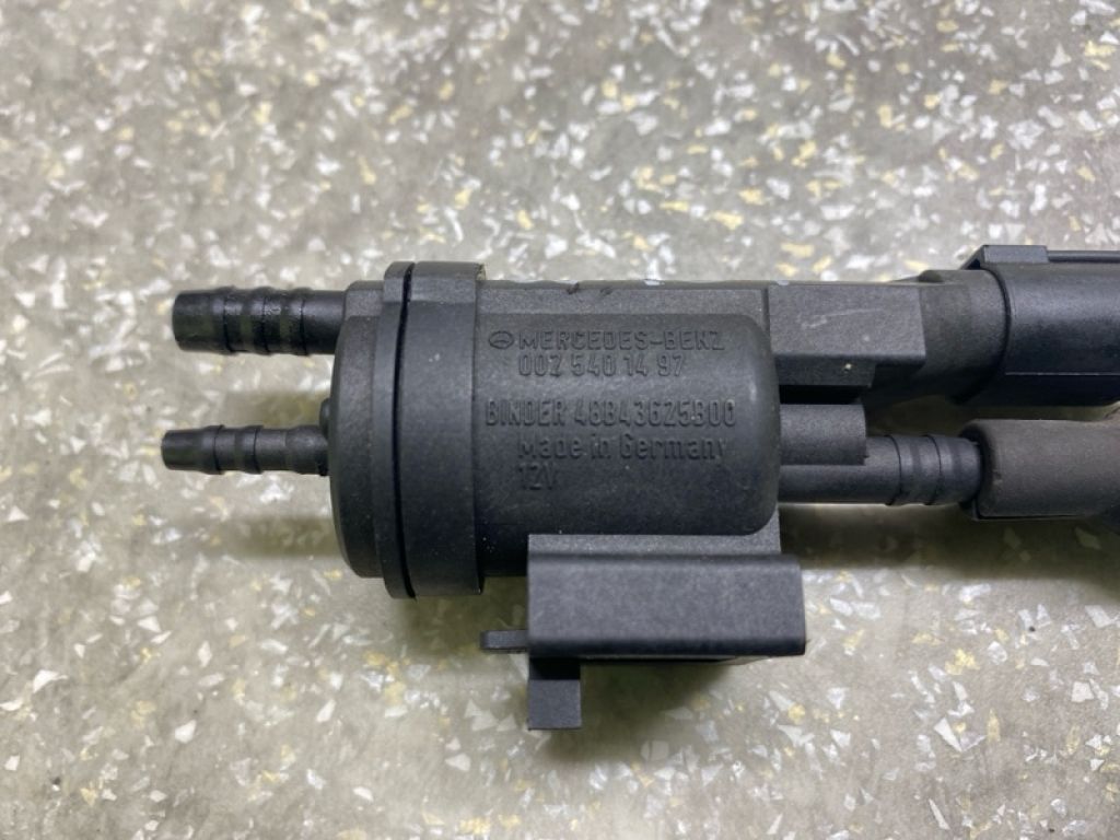 A 002 540 14 97 | Клапан электромагнитный (вакуумный) MERCEDES GL-CLASS X164 06-12 - Фото 4